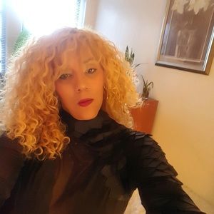 Meet your Posher, Sonya